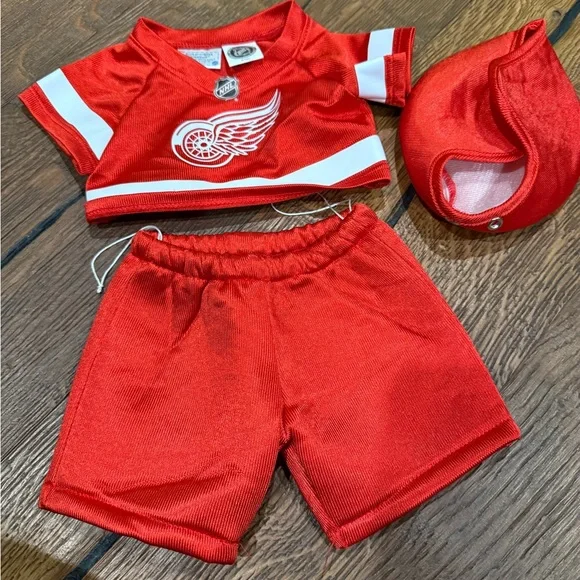 Outfit for Build a Bear - Red Wings - Picture 2 of 2
